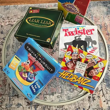 Holiday home Kitson House - Sea Views, 1 Min Walk To Harbour *