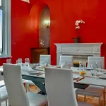 Дом отдыха Kitson House - Sea Views, Old Town, 5 Min Walk To Beach, Street Parking Скарборо
