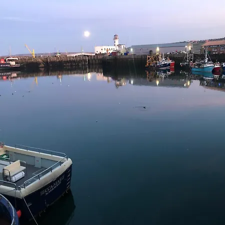 Kitson House - Sea Views, 1 Min Walk To Harbour Prázdninový dům