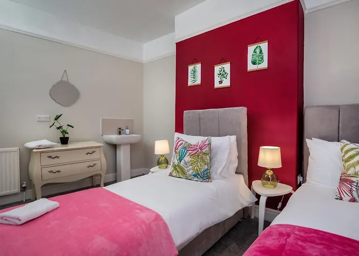 Kitson House - Sea Views, Old Town, 5 Min Walk To Beach, Street Parking Dom wakacyjny Scarborough