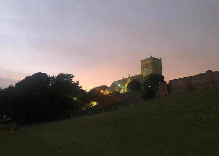 Kitson House - Sea Views, Old Town, 5 Min Walk To Beach, Street Parking Dom wakacyjny Scarborough